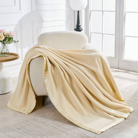 Classic Satin Elegance Fleece Throw - Natural