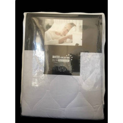 New York Hotel Collection Pillow Protector 2 Pack
